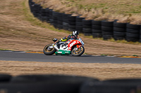 anglesey-no-limits-trackday;anglesey-photographs;anglesey-trackday-photographs;enduro-digital-images;event-digital-images;eventdigitalimages;no-limits-trackdays;peter-wileman-photography;racing-digital-images;trac-mon;trackday-digital-images;trackday-photos;ty-croes
